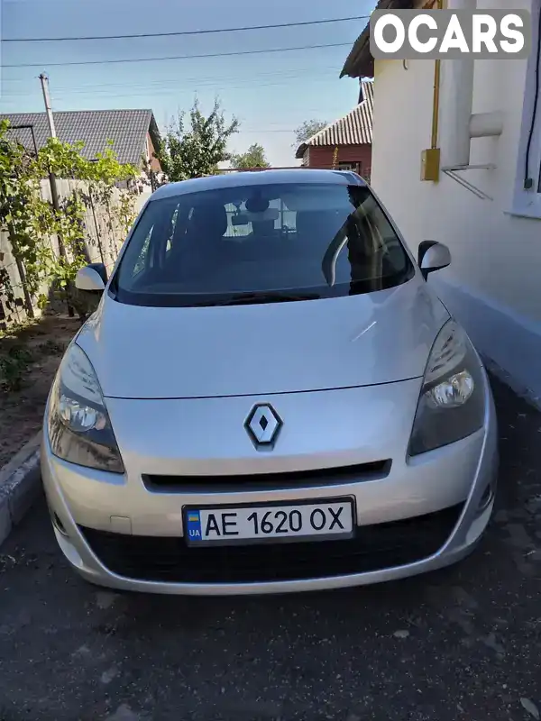 Мінівен Renault Megane Scenic 2011 1.5 л. Ручна / Механіка обл. Дніпропетровська, Павлоград - Фото 1/18