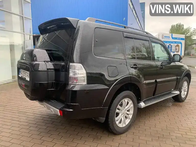 JMBLYV93WKJ500966 Mitsubishi Pajero 2019 Внедорожник / Кроссовер 3 л. Фото 2