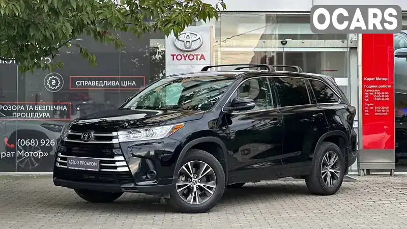 Позашляховик / Кросовер Toyota Highlander 2018 3.46 л. Автомат обл. Закарпатська, Ужгород - Фото 1/21