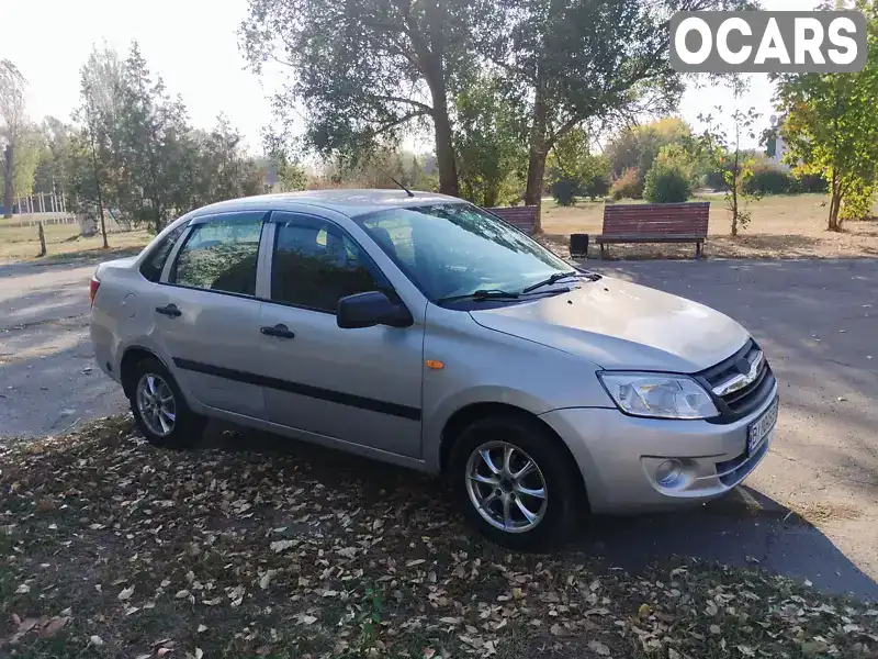 Седан ВАЗ / Lada 2190 Granta 2014 1.6 л. Ручна / Механіка обл. Полтавська, Кременчук - Фото 1/13