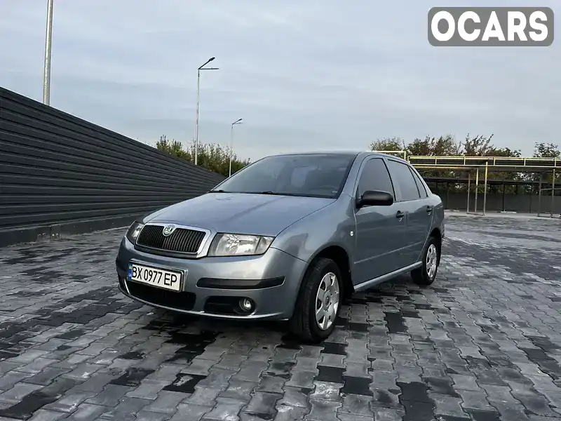 Седан Skoda Fabia 2004 1.2 л. Ручна / Механіка обл. Хмельницька, Кам'янець-Подільський - Фото 1/21