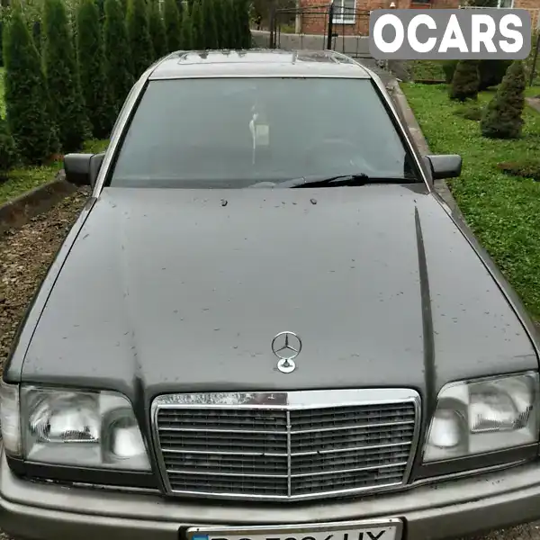 Седан Mercedes-Benz E-Class 1990 2.3 л. Ручная / Механика обл. Львовская, Мостиска - Фото 1/21