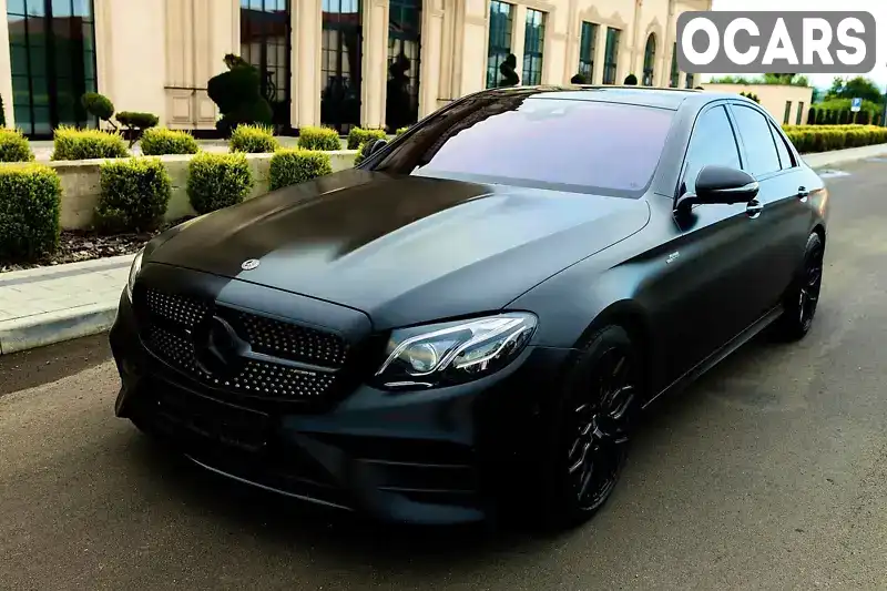 Седан Mercedes-Benz E-Class 2019 3 л. Автомат обл. Закарпатська, Ужгород - Фото 1/11