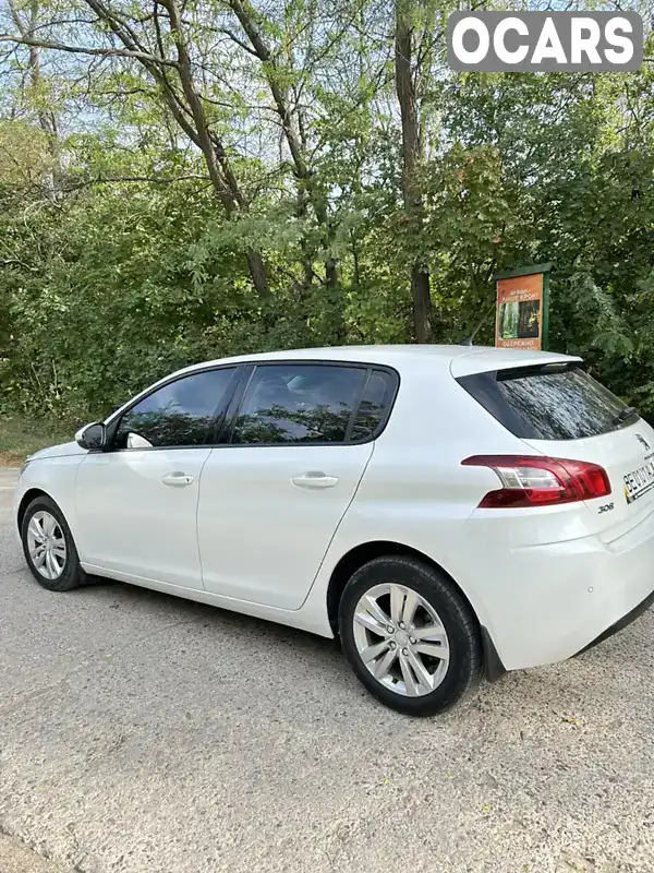 Хетчбек Peugeot 308 2015 1.6 л. Типтронік обл. Миколаївська, Южноукраїнськ - Фото 1/8