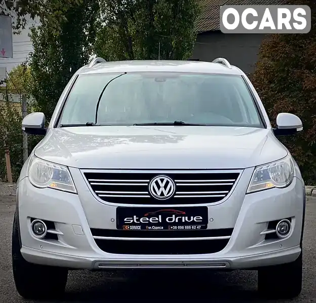 Позашляховик / Кросовер Volkswagen Tiguan 2011 1.97 л. Автомат обл. Миколаївська, Миколаїв - Фото 1/21