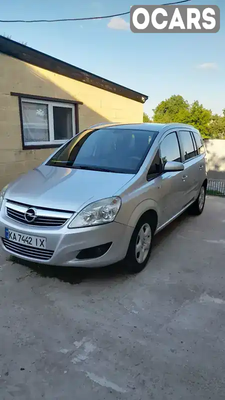 Мінівен Opel Zafira 2008 2.2 л. Ручна / Механіка обл. Київська, Переяслав - Фото 1/20