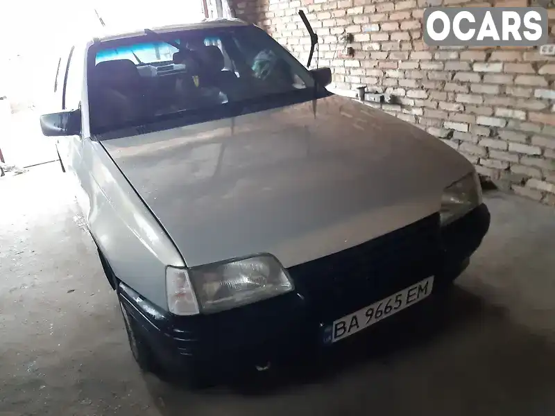 Хетчбек Opel Kadett 1988 1.6 л. Ручна / Механіка обл. Кіровоградська, Кропивницький (Кіровоград) - Фото 1/6