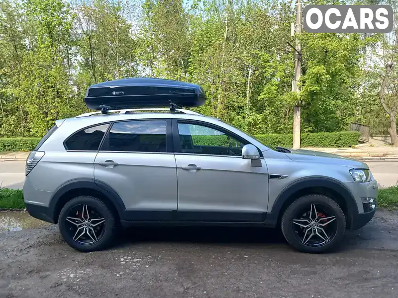 Позашляховик / Кросовер Chevrolet Captiva 2012 2.23 л. Автомат обл. Тернопільська, Тернопіль - Фото 1/8