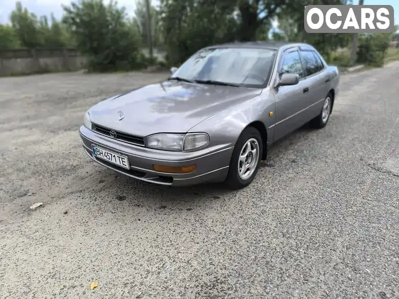 Седан Toyota Camry 1994 2.2 л. Ручна / Механіка обл. Одеська, Білгород-Дністровський - Фото 1/19