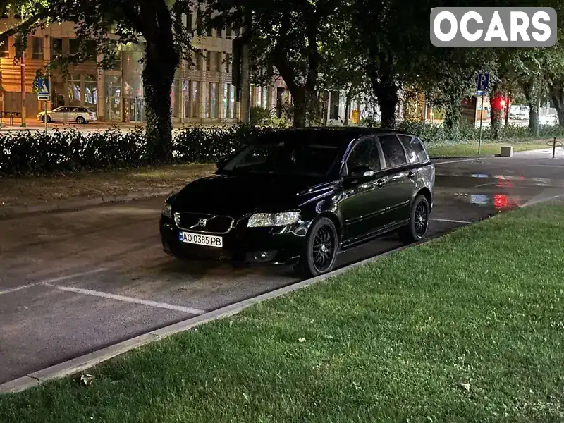 Універсал Volvo V50 2008 2 л. Ручна / Механіка обл. Закарпатська, Рахів - Фото 1/12