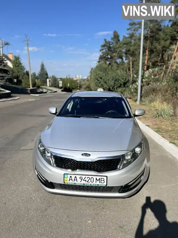 Седан Kia K5 2012 2 л. Автомат обл. Київська, Київ - Фото 1/12