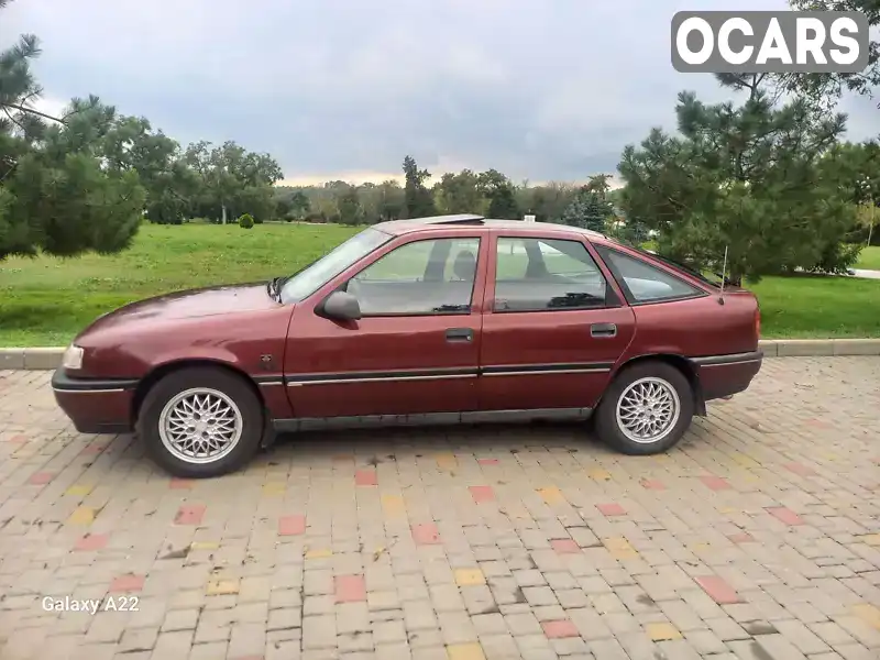 Ліфтбек Opel Vectra 1992 2 л. Ручна / Механіка обл. Одеська, Ізмаїл - Фото 1/9