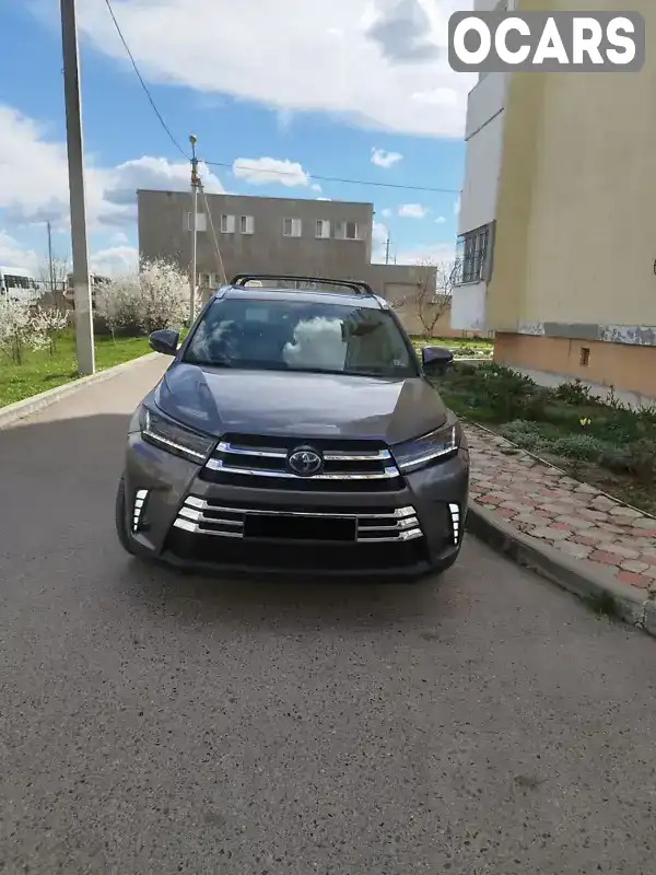 Позашляховик / Кросовер Toyota Highlander 2019 3.46 л. Автомат обл. Одеська, Одеса - Фото 1/3