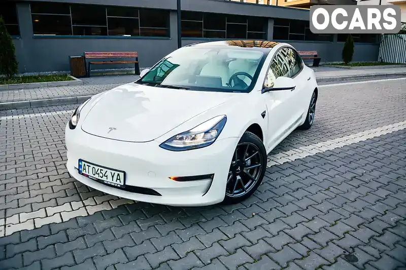 5YJ3E1EA3MF908679 Tesla Model 3 2021 Седан  Фото 1