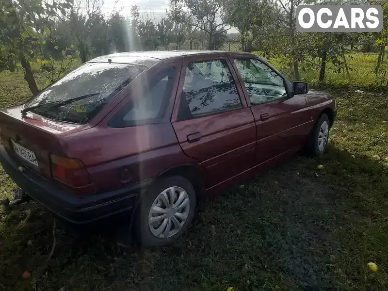 Универсал Ford Escort 1990 1.6 л. обл. Винницкая, Литин - Фото 1/15