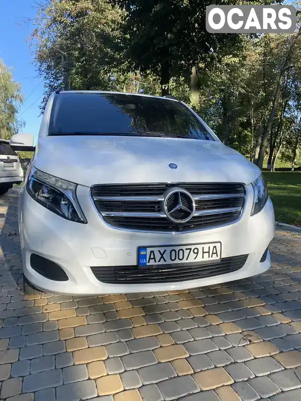 Минивэн Mercedes-Benz V-Class 2015 2.14 л. Автомат обл. Днепропетровская, Днепр (Днепропетровск) - Фото 1/21