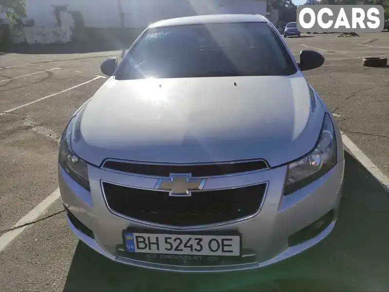 Седан Chevrolet Cruze 2014 1.8 л. Автомат обл. Одесская, Одесса - Фото 1/21