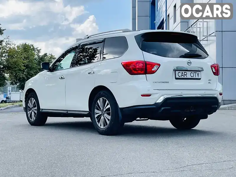 Позашляховик / Кросовер Nissan Pathfinder 2017 3.5 л. Варіатор обл. Львівська, Львів - Фото 1/21