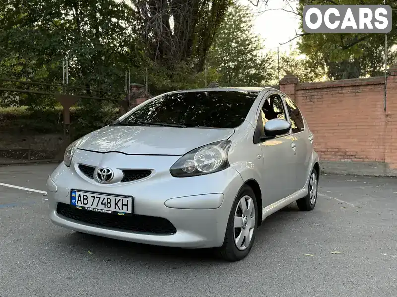 Хэтчбек Toyota Aygo 2006 1.4 л. Ручная / Механика обл. Винницкая, Винница - Фото 1/12