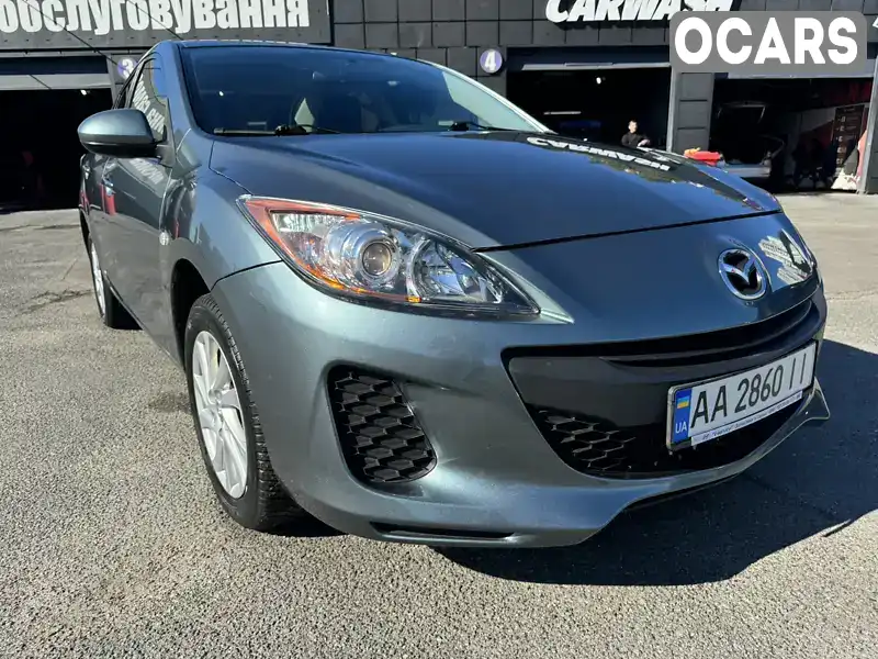 Седан Mazda 3 2012 2 л. Автомат обл. Київська, Київ - Фото 1/21