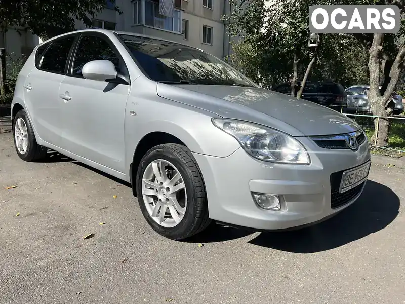 Хетчбек Hyundai i30 2008 1.4 л. Ручна / Механіка обл. Чернівецька, Чернівці - Фото 1/19