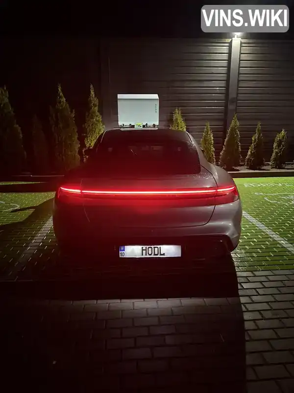 Седан Porsche Taycan 2020 null_content л. Автомат обл. Закарпатська, Мукачево - Фото 1/19