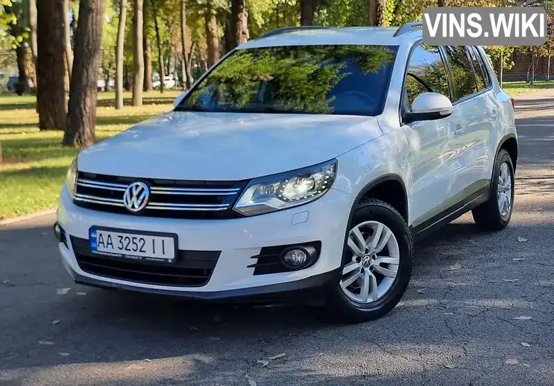 Позашляховик / Кросовер Volkswagen Tiguan 2016 1.39 л. Автомат обл. Київська, Київ - Фото 1/21