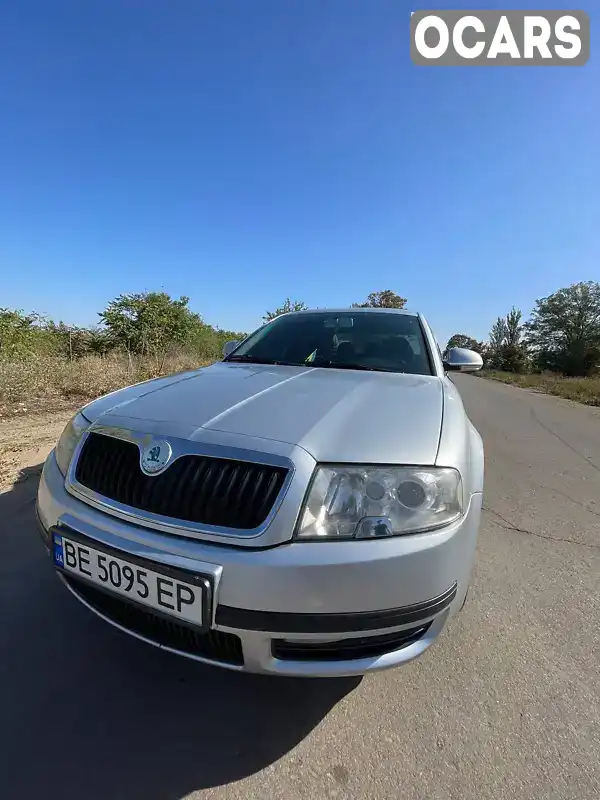 TMBDU23U08B301870 Skoda Superb 2008 Лифтбек 1.9 л. Фото 3