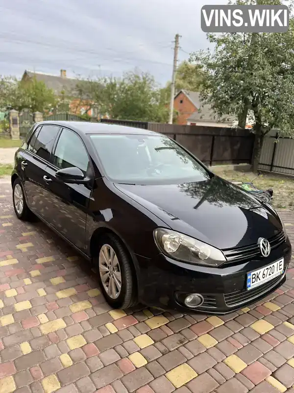 Хетчбек Volkswagen Golf 2009 1.6 л. Ручна / Механіка обл. Рівненська, Дубровиця - Фото 1/10