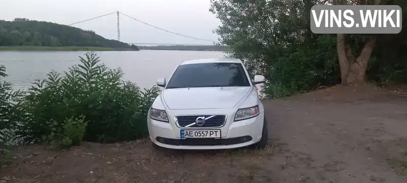 Седан Volvo S40 2012 2 л. Робот обл. Днепропетровская, Днепр (Днепропетровск) - Фото 1/19