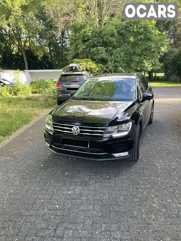 3VV2B7AX2JM101418 Volkswagen Tiguan 2018 Внедорожник / Кроссовер 1.98 л. Фото 3