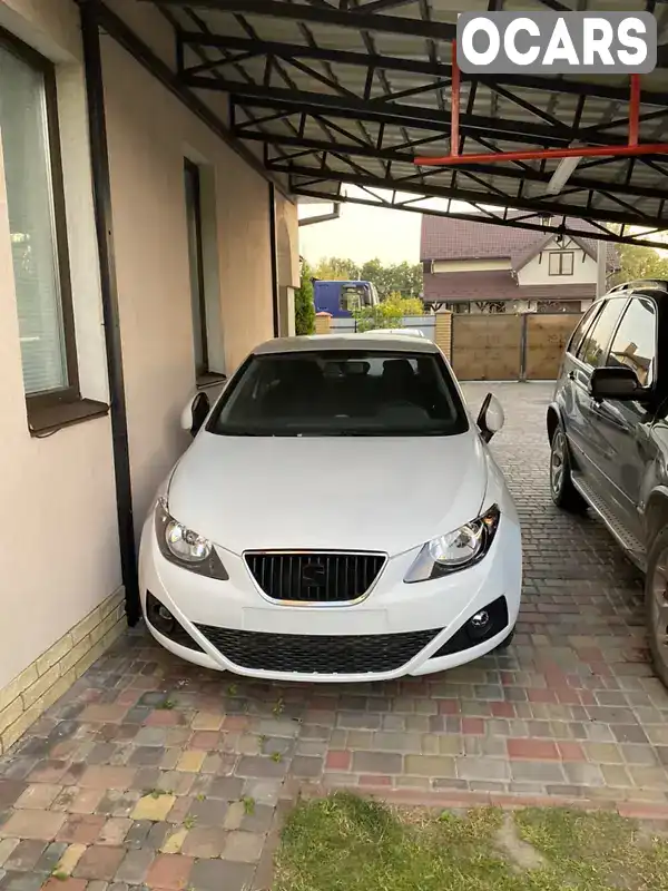 Хетчбек SEAT Ibiza 2011 1.2 л. Ручна / Механіка обл. Київська, Васильків - Фото 1/8