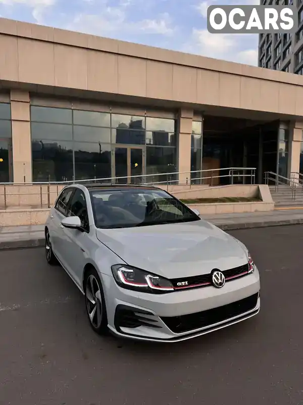 Хетчбек Volkswagen Golf GTI 2018 1.98 л. Автомат обл. Дніпропетровська, Дніпро (Дніпропетровськ) - Фото 1/13