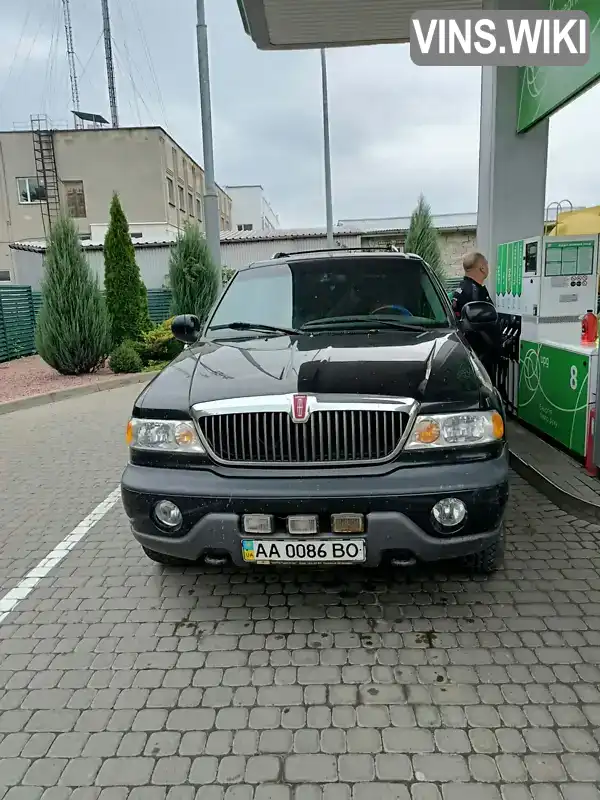 Внедорожник / Кроссовер Lincoln Navigator 1998 5.4 л. Автомат обл. Черниговская, Чернигов - Фото 1/18