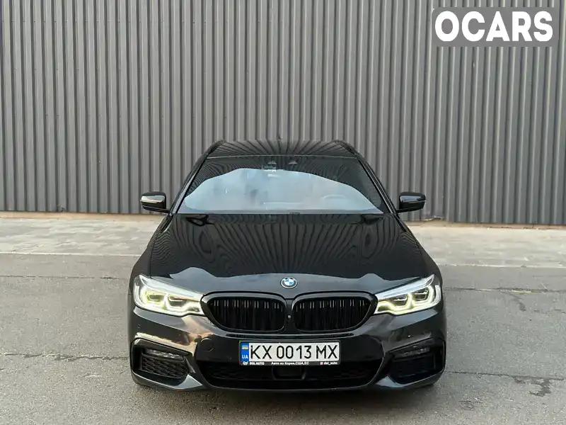 WBAJN51030B263456 BMW 5 Series 2018 Универсал 2.99 л. Фото 2