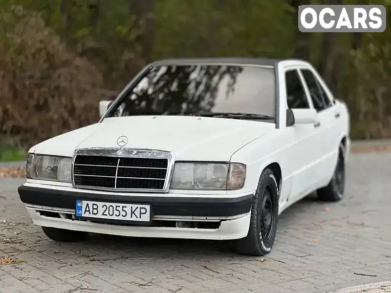 Седан Mercedes-Benz 190 1986 2 л. Ручна / Механіка обл. Вінницька, Вінниця - Фото 1/15