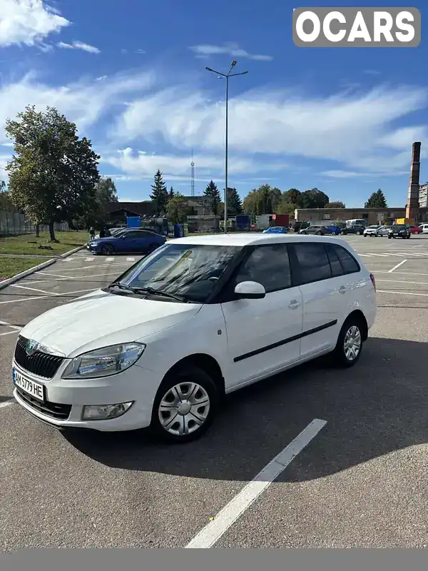 Універсал Skoda Fabia 2012 1.4 л. Ручна / Механіка обл. Житомирська, Житомир - Фото 1/10