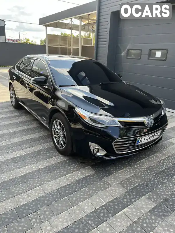 Седан Toyota Avalon 2013 2.5 л. обл. Київська, Яготин - Фото 1/21