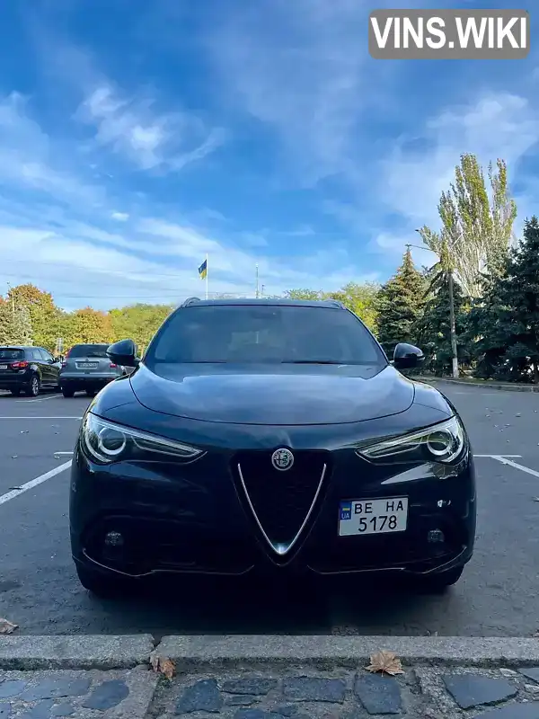 Внедорожник / Кроссовер Alfa Romeo Stelvio 2017 2 л. Автомат обл. Николаевская, Николаев - Фото 1/21