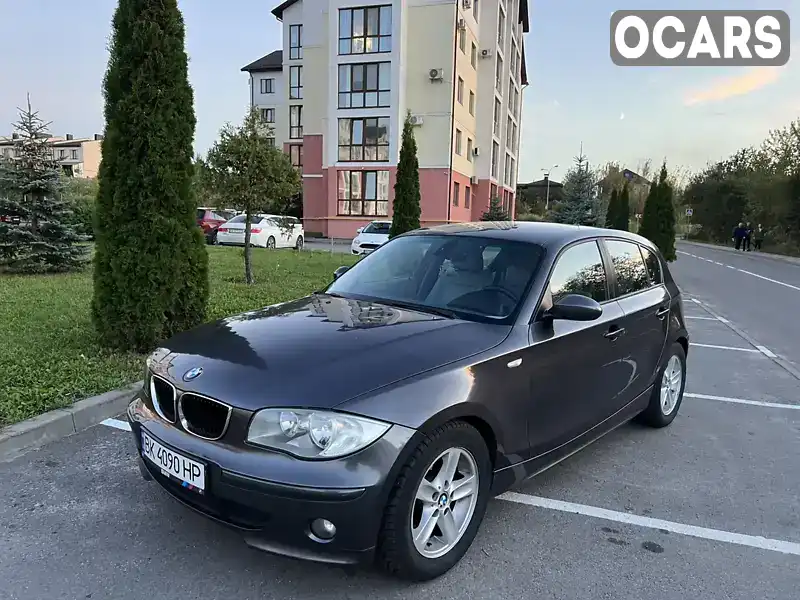 Хетчбек BMW 1 Series 2004 2 л. Автомат обл. Рівненська, Рівне - Фото 1/17