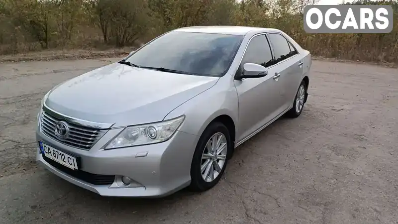 Седан Toyota Camry 2012 2.49 л. Автомат обл. Черкаська, Умань - Фото 1/14