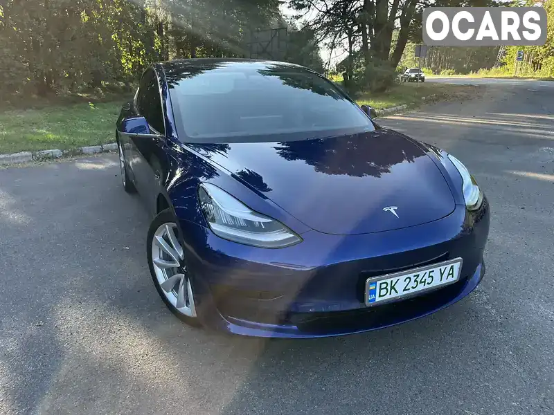 Седан Tesla Model 3 2020 null_content л. обл. Рівненська, Рівне - Фото 1/21