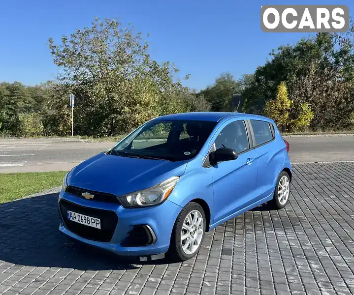 Хетчбек Chevrolet Spark 2016 1.4 л. Автомат обл. Київська, Фастів - Фото 1/8