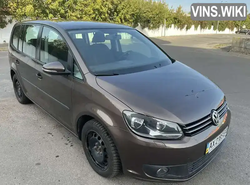 Мінівен Volkswagen Touran 2013 1.39 л. Ручна / Механіка обл. Полтавська, Полтава - Фото 1/12