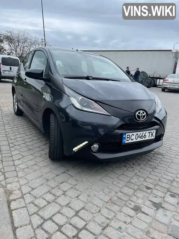 Хетчбек Toyota Aygo 2014 1 л. Робот обл. Львівська, Львів - Фото 1/16