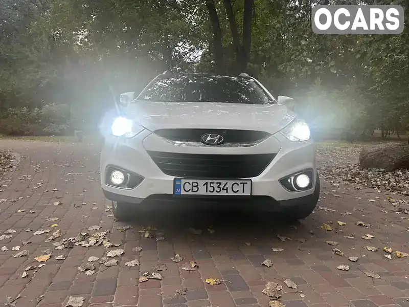 Позашляховик / Кросовер Hyundai ix35 2010 2 л. Автомат обл. Чернігівська, Чернігів - Фото 1/17