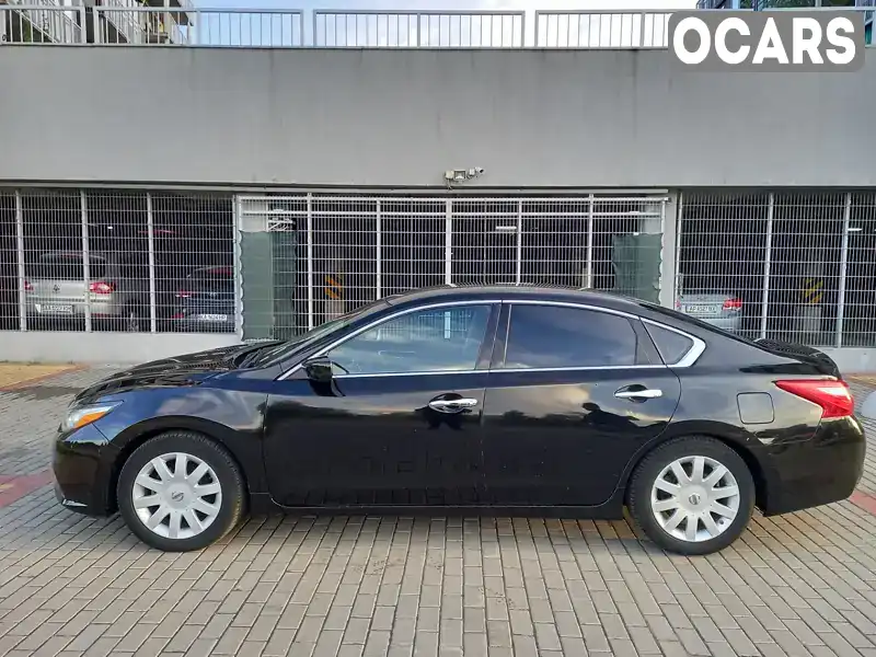 Седан Nissan Altima 2016 2.49 л. Варіатор обл. Київська, Київ - Фото 1/21