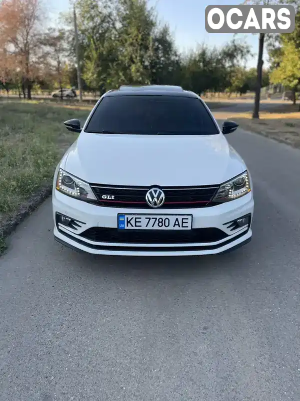 Седан Volkswagen Jetta 2016 1.98 л. Ручна / Механіка обл. Дніпропетровська, Кривий Ріг - Фото 1/20