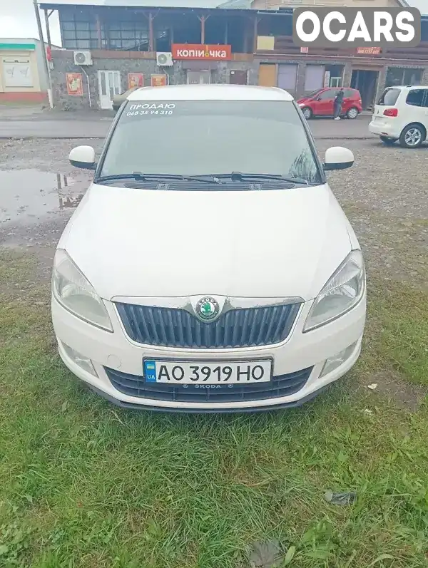 Універсал Skoda Fabia 2012 1.6 л. Ручна / Механіка обл. Закарпатська, Іршава - Фото 1/9