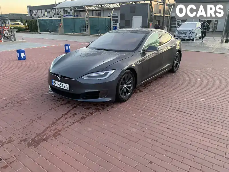 Лифтбек Tesla Model S 2016 null_content л. Автомат обл. Ровенская, Сарны - Фото 1/21